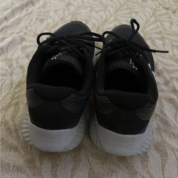 Men’s Under Armour Shoes - Picture 5 of 9